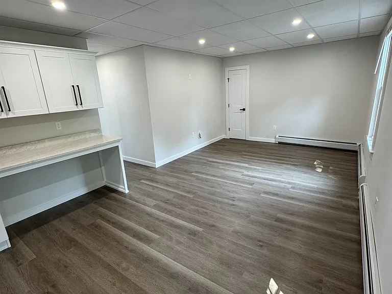 125 Middle St #2 — Photo 9