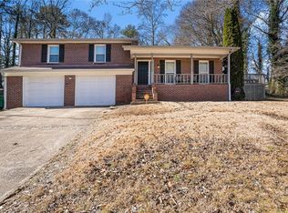 2673 Rainbow Forest Dr, Decatur, GA 30034
