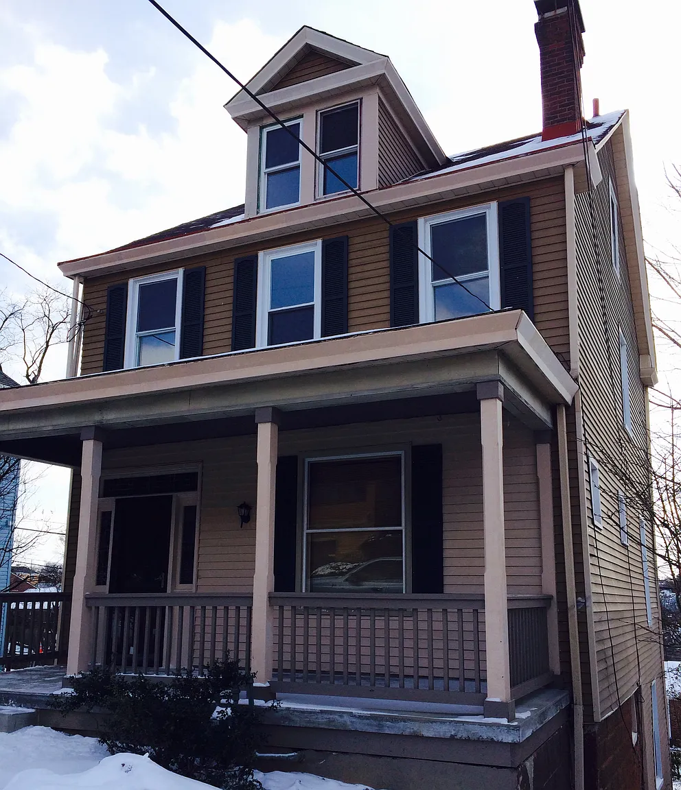 346 Lamarido St photo 1