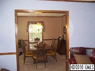 4th image of 1385 Abbey Place Dr