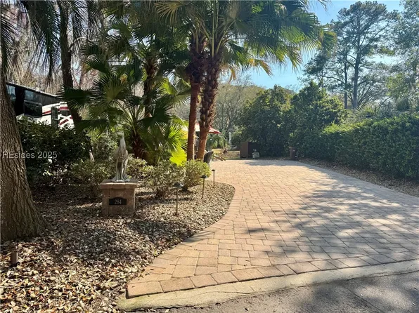 133 Arrow Rd #284, Hilton Head Island, SC 29928