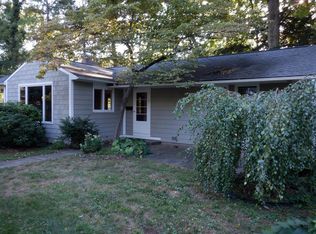 7 Plymouth Rd, West Hartford, CT 06119