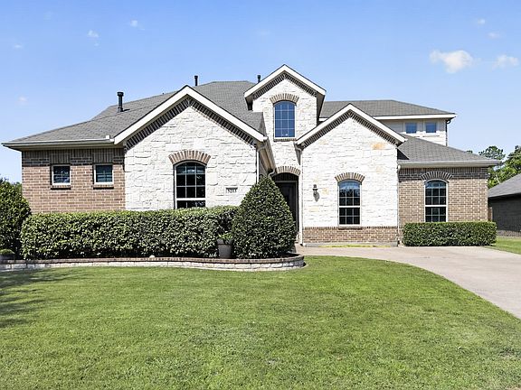 3rd image of 5213 Falcon Ridge Ct