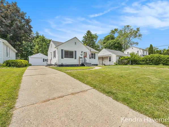 1321 Edith Ave NE, Grand Rapids, MI 49505