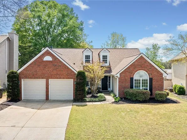 1483 Chamirey Dr SW, Marietta, GA 30008