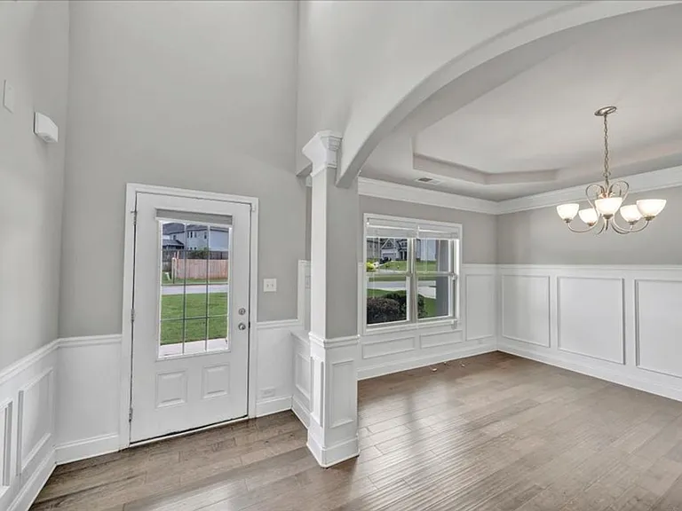 139 Stoney Creek Dr — Photo 5