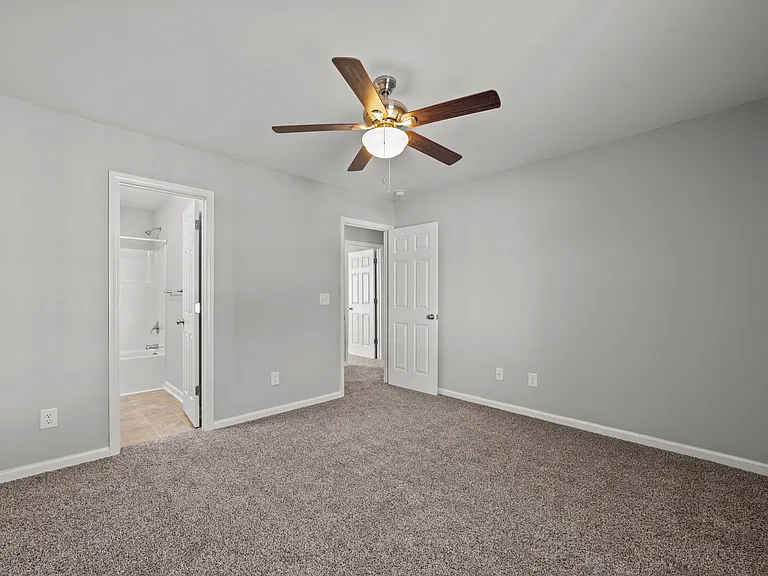 4021 Cobblestone Dr #7 — Photo 27