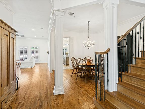 2nd image of 517 Mobley Way Ct
