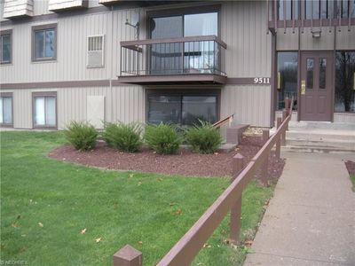 9511 Sunrise Blvd UNIT J13, North Royalton, OH, 44133