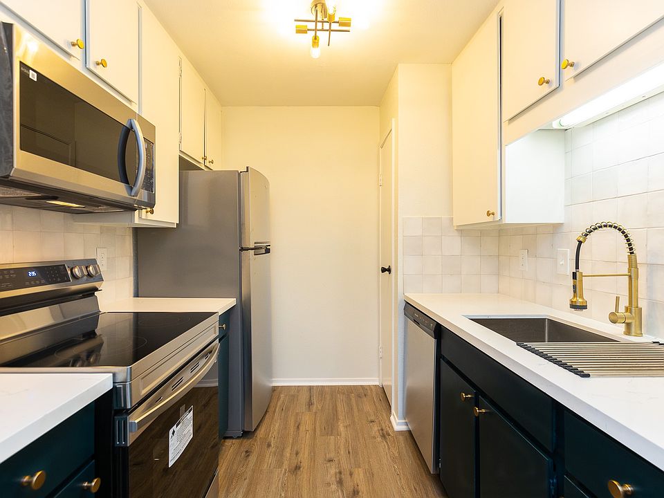1st image of 10047 Westpark Dr #160