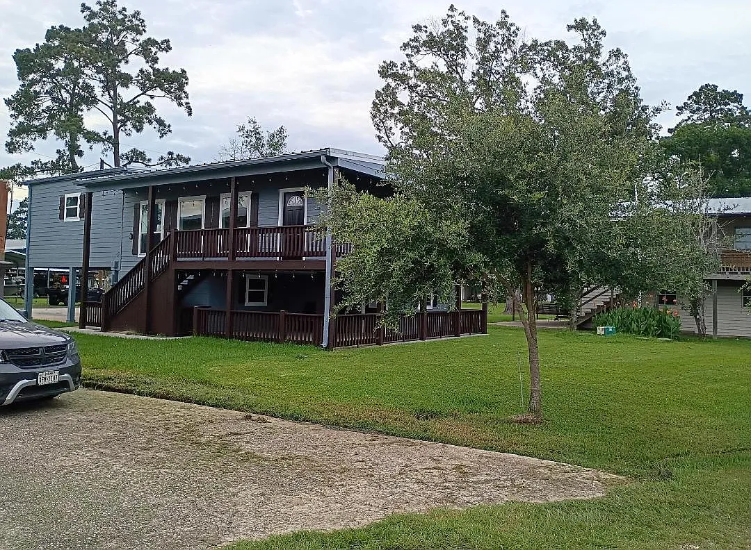 3 bed, 2.5 bath, 1450 sqft, $1,850 — Photo 2