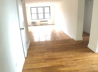 315 Ocean Pkwy #4Z, Brooklyn, NY 11218