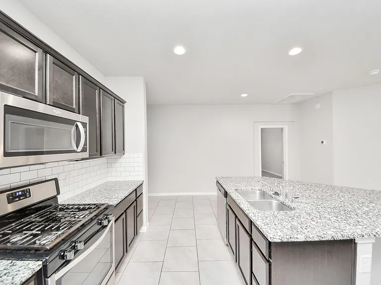 3314 Zephyr Park Ln — Photo 18