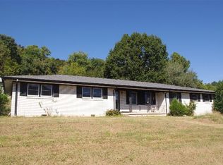 211 Lock Seven Ln, Carthage, TN 37030