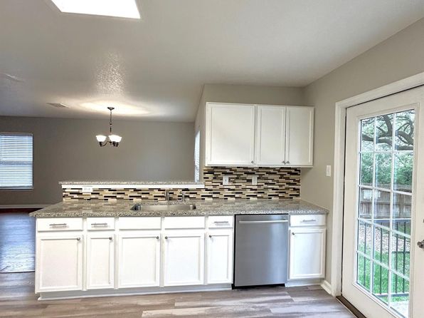 22202 Pelican Edge