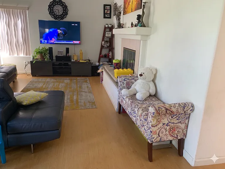 5165 Rose Way — Photo 14