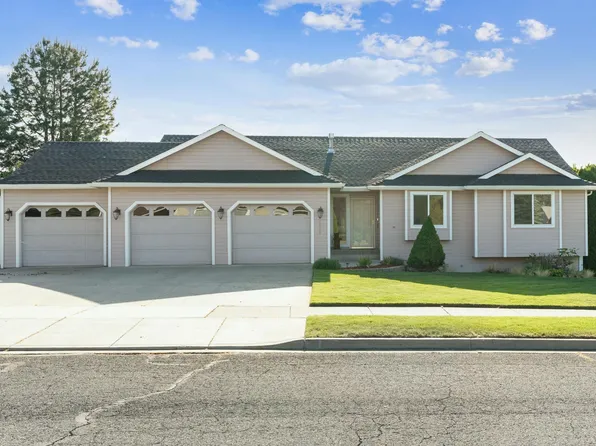7808 S West Terrace Dr, Cheney, WA 99004