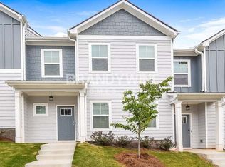 303 Bascomb Cres, Acworth, GA 30102