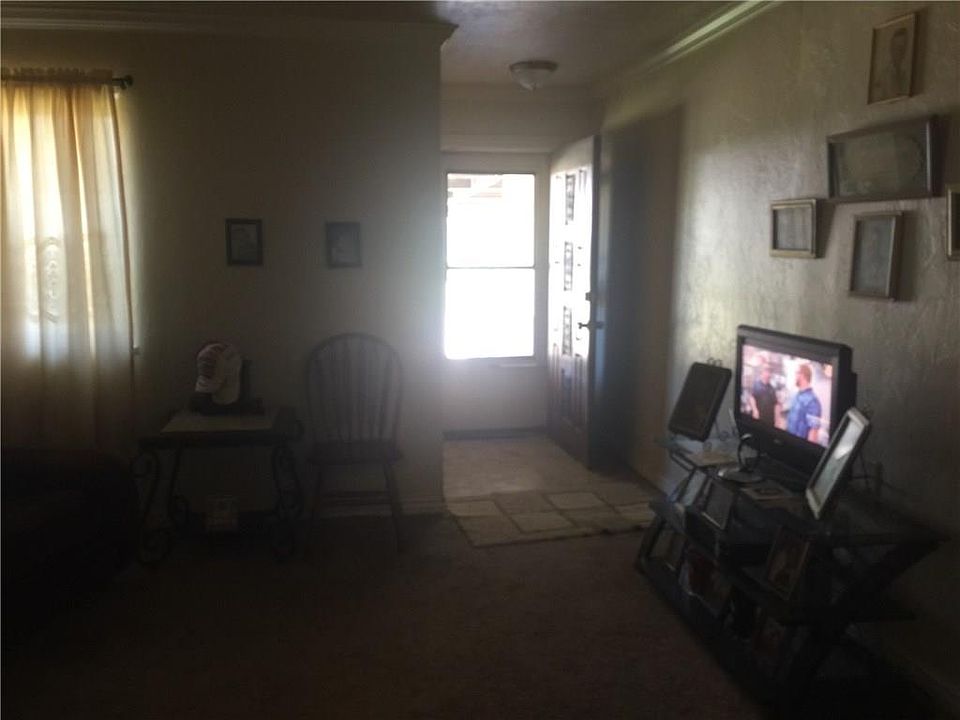 2nd image of 2617 SW 60th St