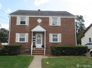 815 2nd St #B, Dunellen, NJ 08812