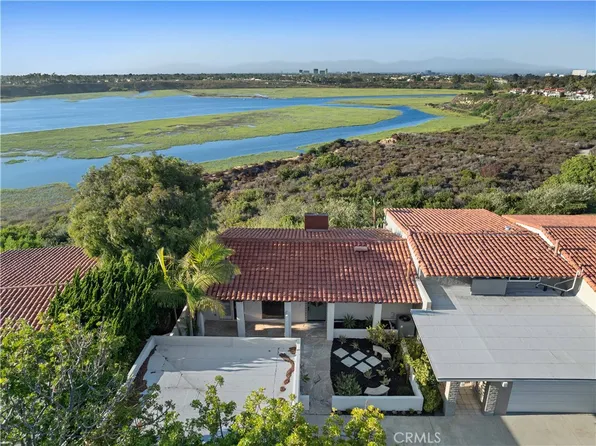 2177 Vista Entrada, Newport Beach, CA 92660