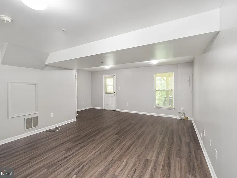 12807 Town Center Way — Photo 21