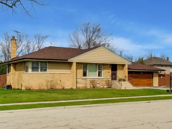 8124 W Courtland Ave, Norridge, IL 60706