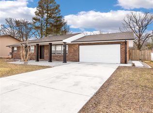 34 Belair Ct, Maryville, IL 62062