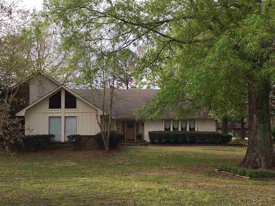 1st image of 102 Langford Dr