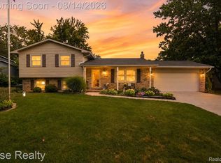 5185 Olde Saybrooke Rd, Grand Blanc, MI 48439