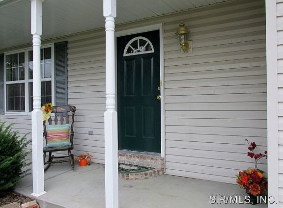 2nd image of 1139 Hackberry Dr