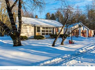 667 Brunswick Rd, Richmond, ME 04357