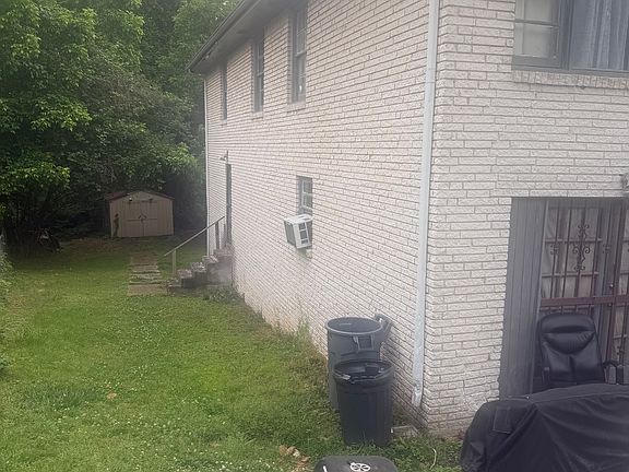 3rd image of 638 Church St NW