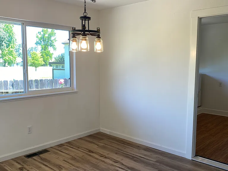81 Vineyard Cir — Photo 5