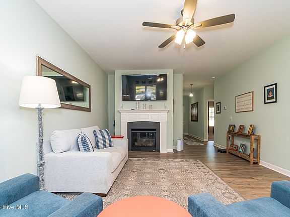 3rd image of 3101 Marion Heights Drive