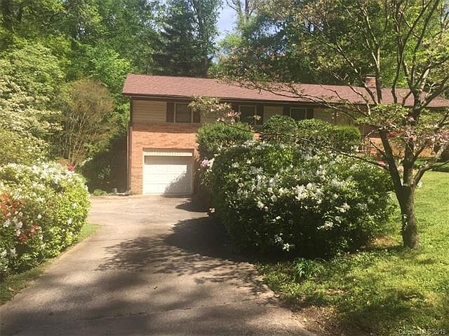 2nd image of 538 Bridle Path Trl