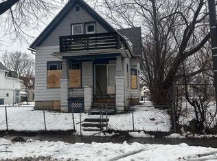 2934 N 21st St, Milwaukee, WI