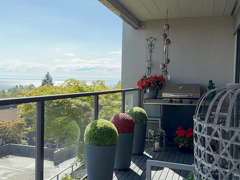 2216 Folkestone Way #6678 — Photo 31
