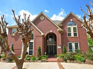 4830 Bayfair St, Pasadena, TX 77505