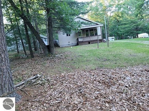 2nd image of 2786 Leone Dr