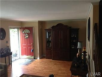 3rd image of 2628 Seip Ave