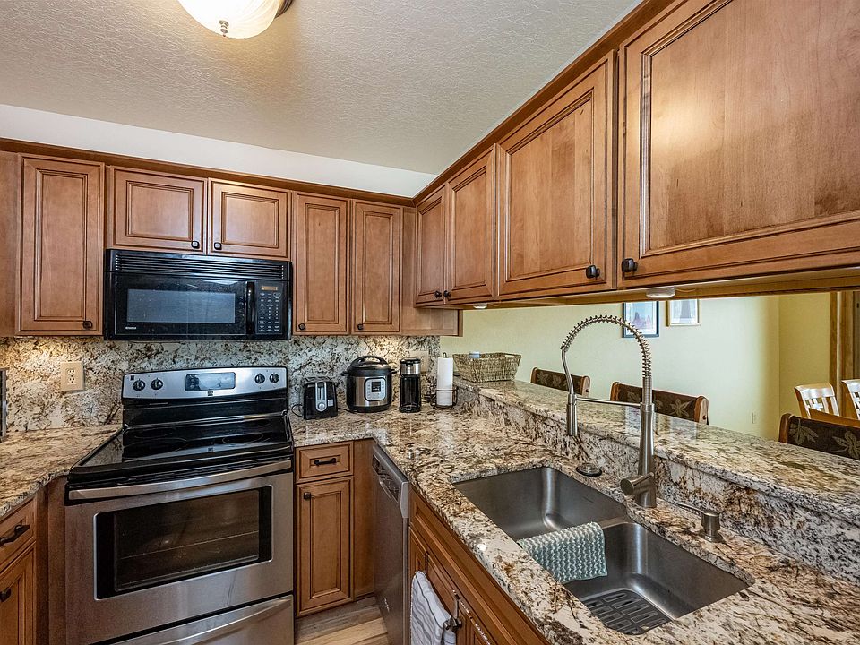 1st image of 11 Mammoth Mountain Rd #7