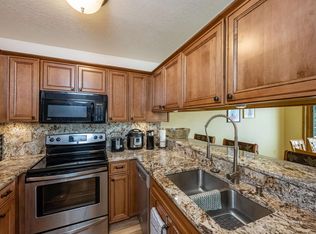 11 Mammoth Mountain Rd #7, Angel Fire, NM 87710