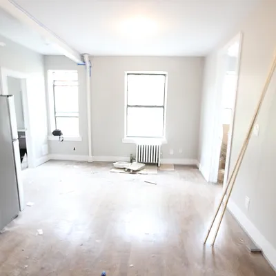 Rented by Nooklyn NYC LLC | media 31