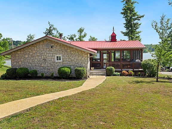 2nd image of 782 Driftwood Dr