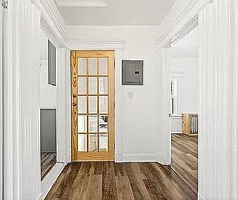 2nd image of 119-10 Long St #2