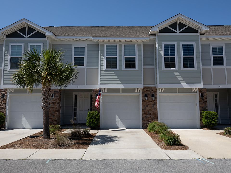 1st image of 104 Grand Fls