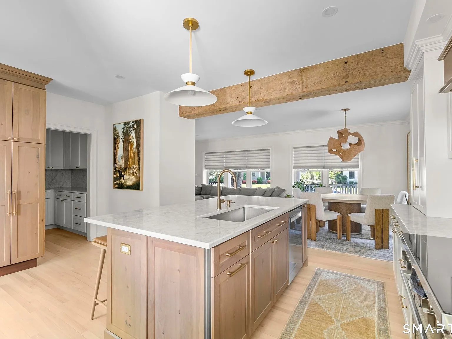3 bed, 2.5 bath, 2456 sqft, $10,750 — Photo 4