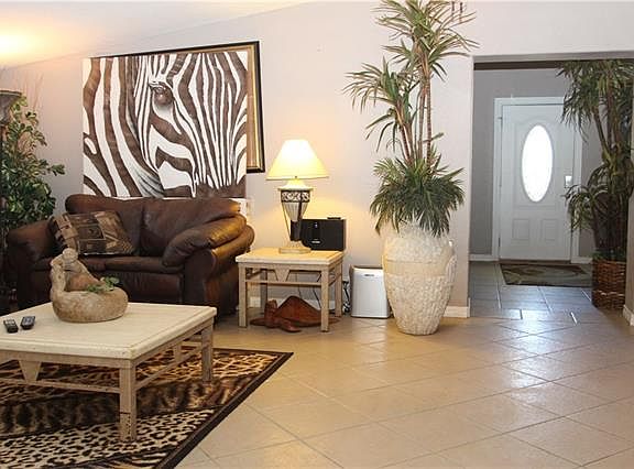 5th image of 2365 Ponderosa Dr