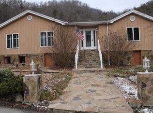 60 Jonancy Ln, Virgie, KY 41572